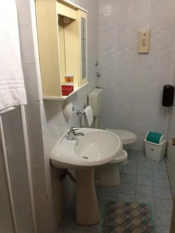 Hotel Archimede Ortigia シラクーサ 3*,