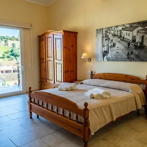 Casa Tacconi Couette-café