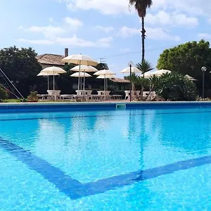 מלון Relax